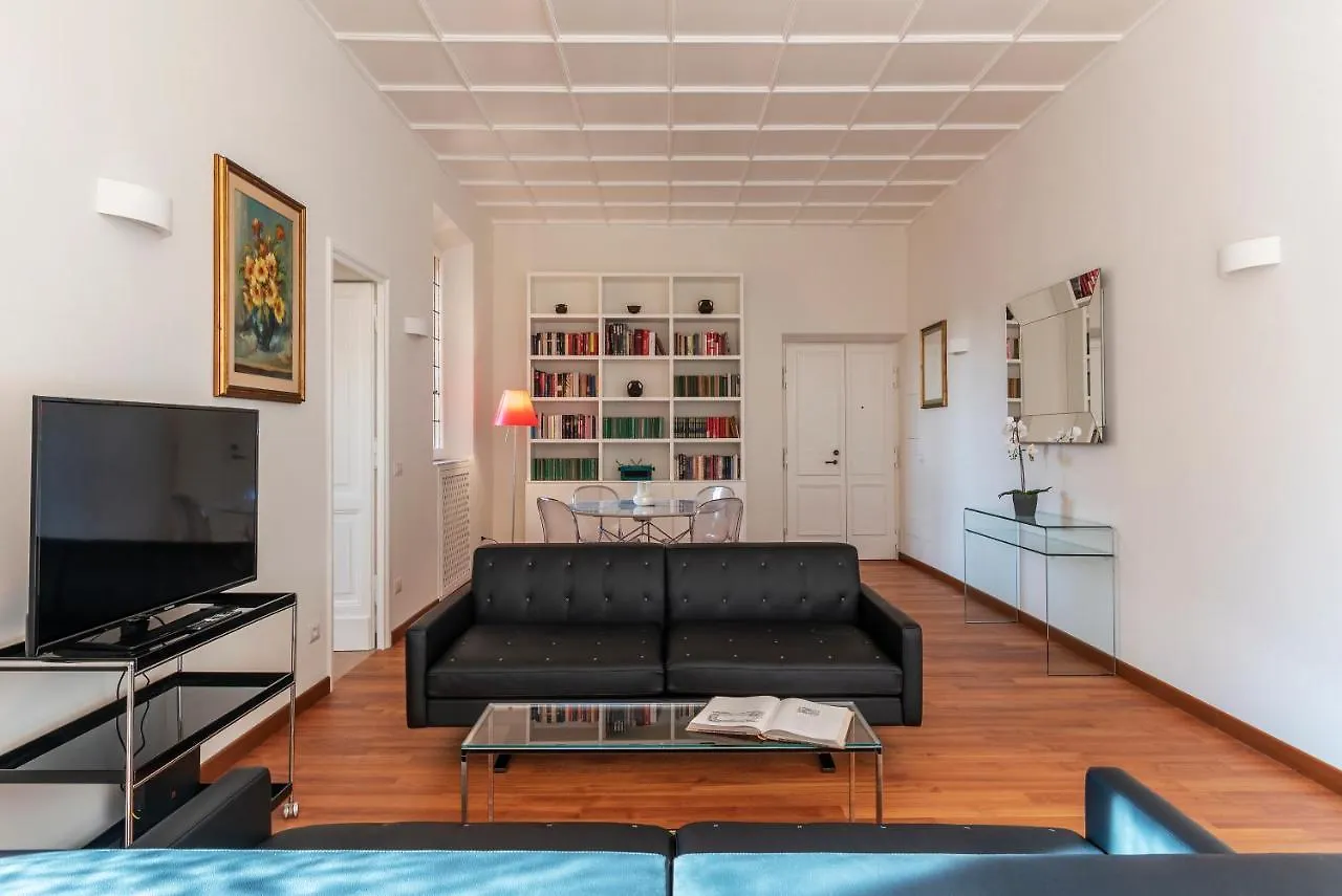 Trastevere Luxury Apartment With Terrace Rome