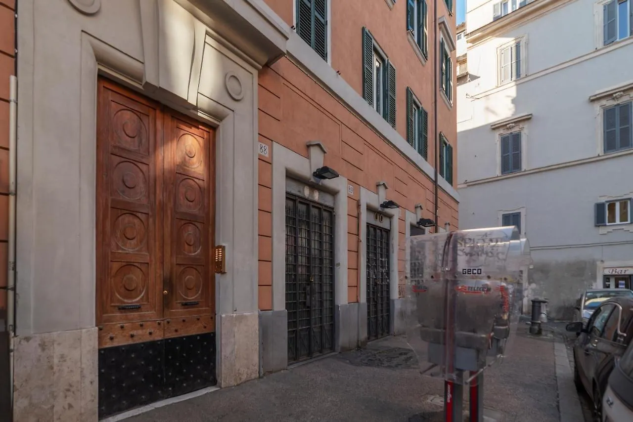 רומא Trastevere Luxury Apartment With Terrace איטליה